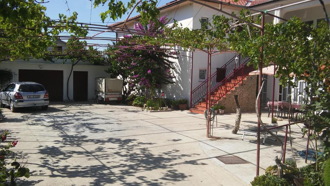Apartments With A Parking Space Supetarska Draga - Donja, Rab - 11237 Exterior foto